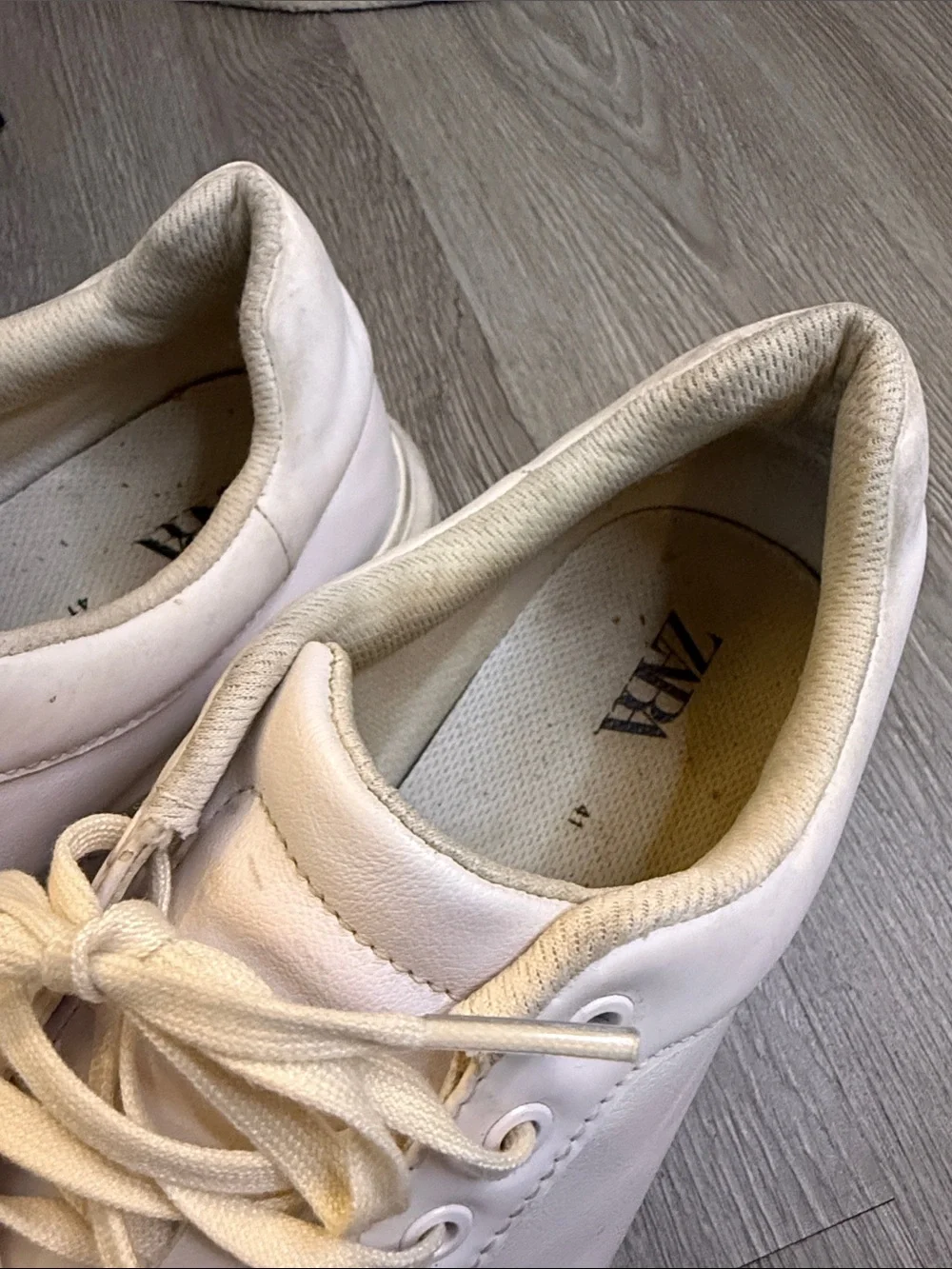 Zara Men White Leather Low-Top Sneakers - Size 41